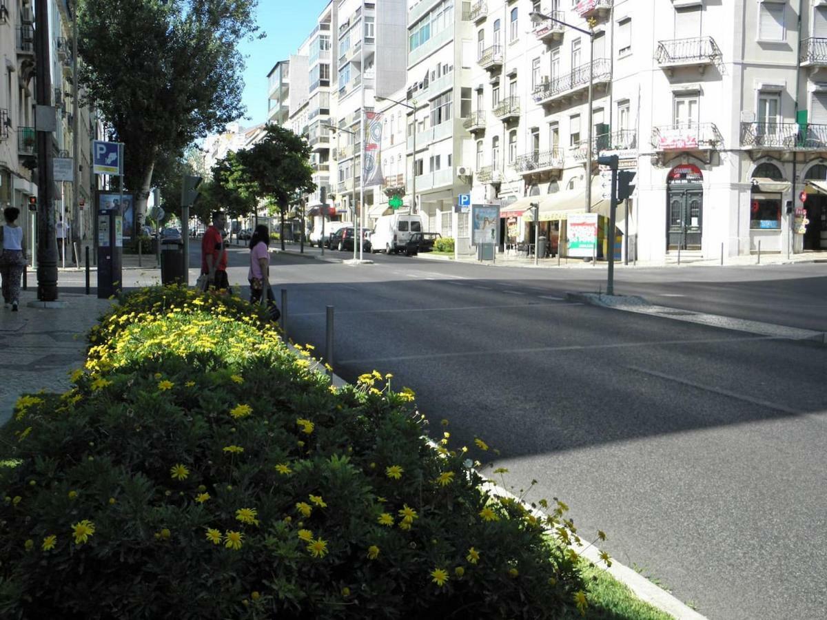 Sunny Green Terrace Apartment Lisbon Exterior photo